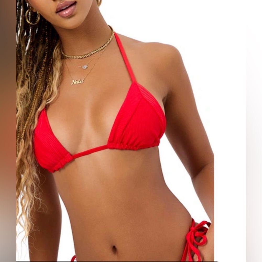 ♥️Frankie’s Rib Bikini Top♥️